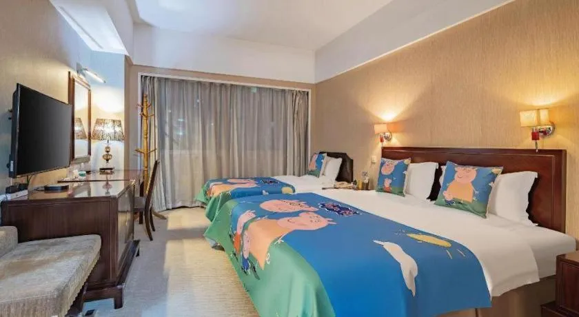 Bed in Yichang Three Gorges Project Hotel