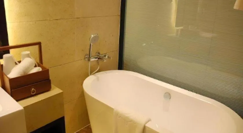 Fuyang International Trade Centre Hotel