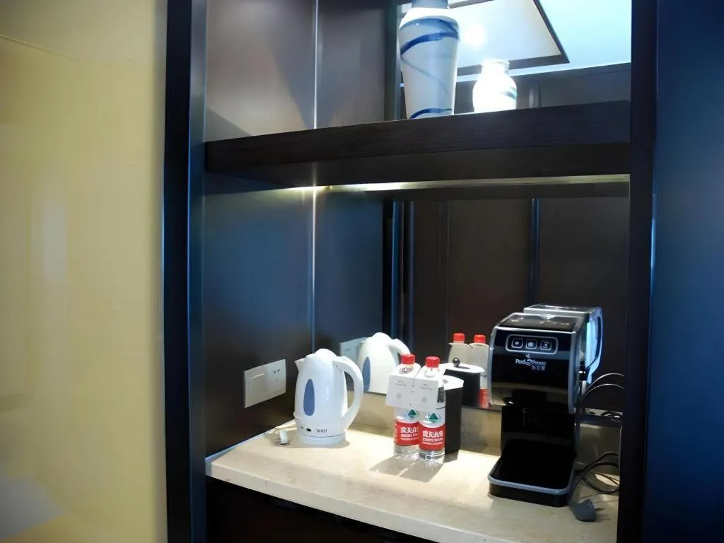 Fuyang International Trade Centre Hotel