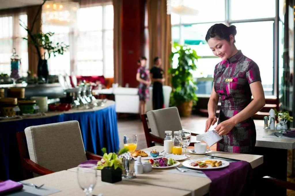 Fuyang International Trade Centre Hotel