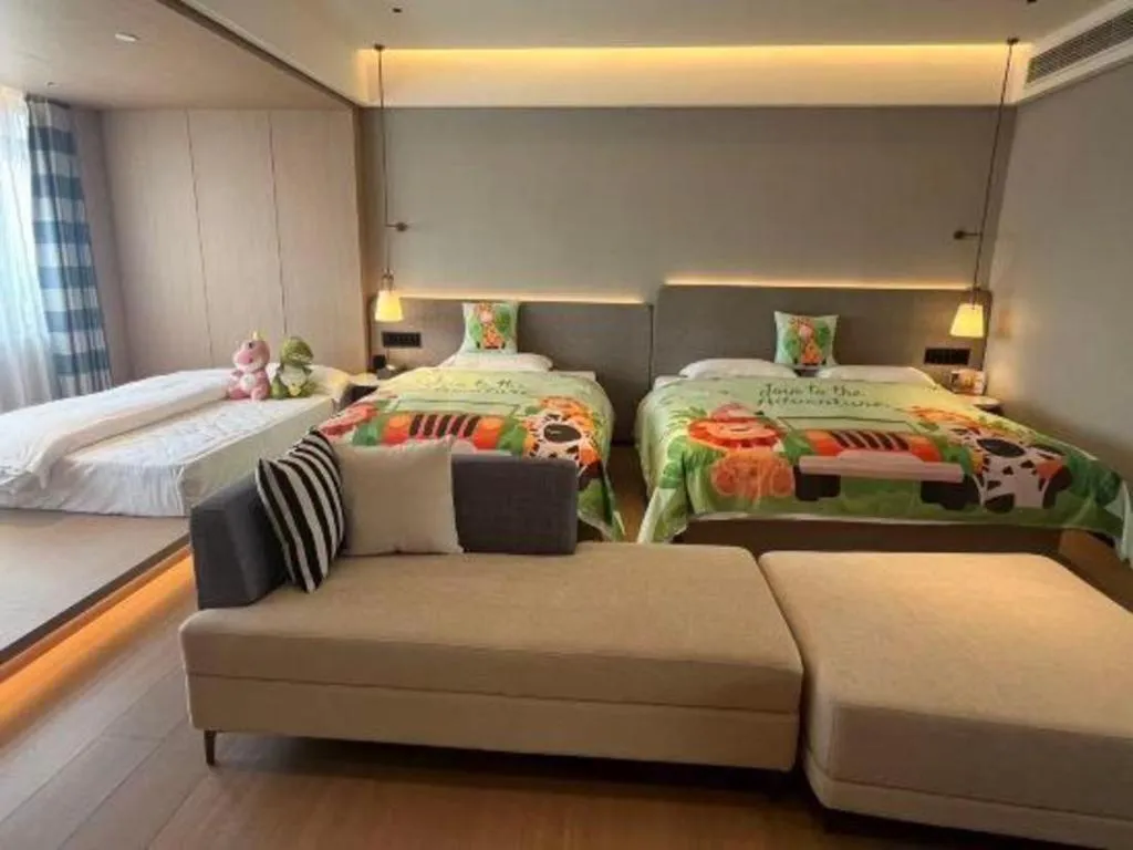 Bed in Movie Star Hotel