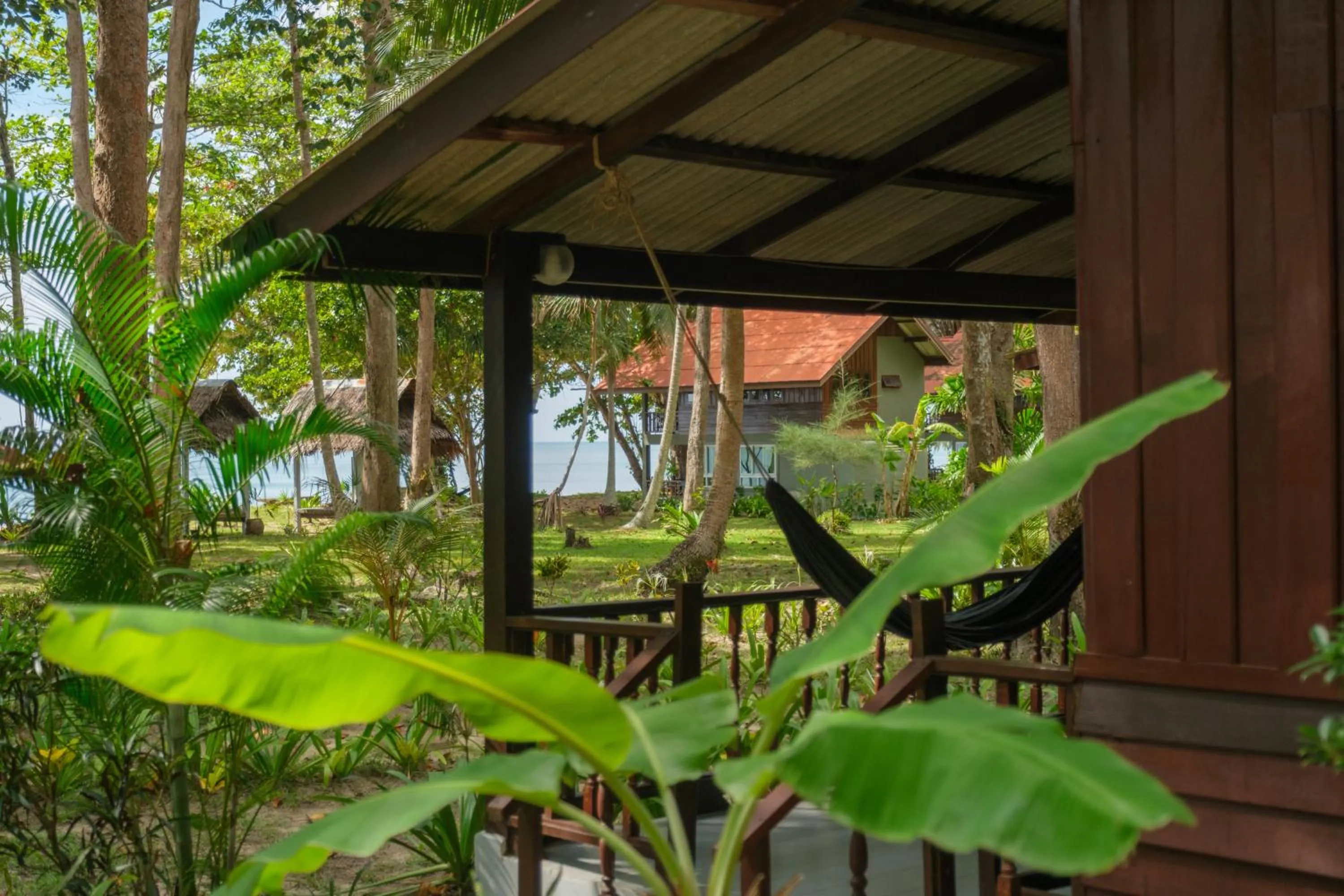 Balcony/Terrace in JOY Bungalow Resort and Restaurant