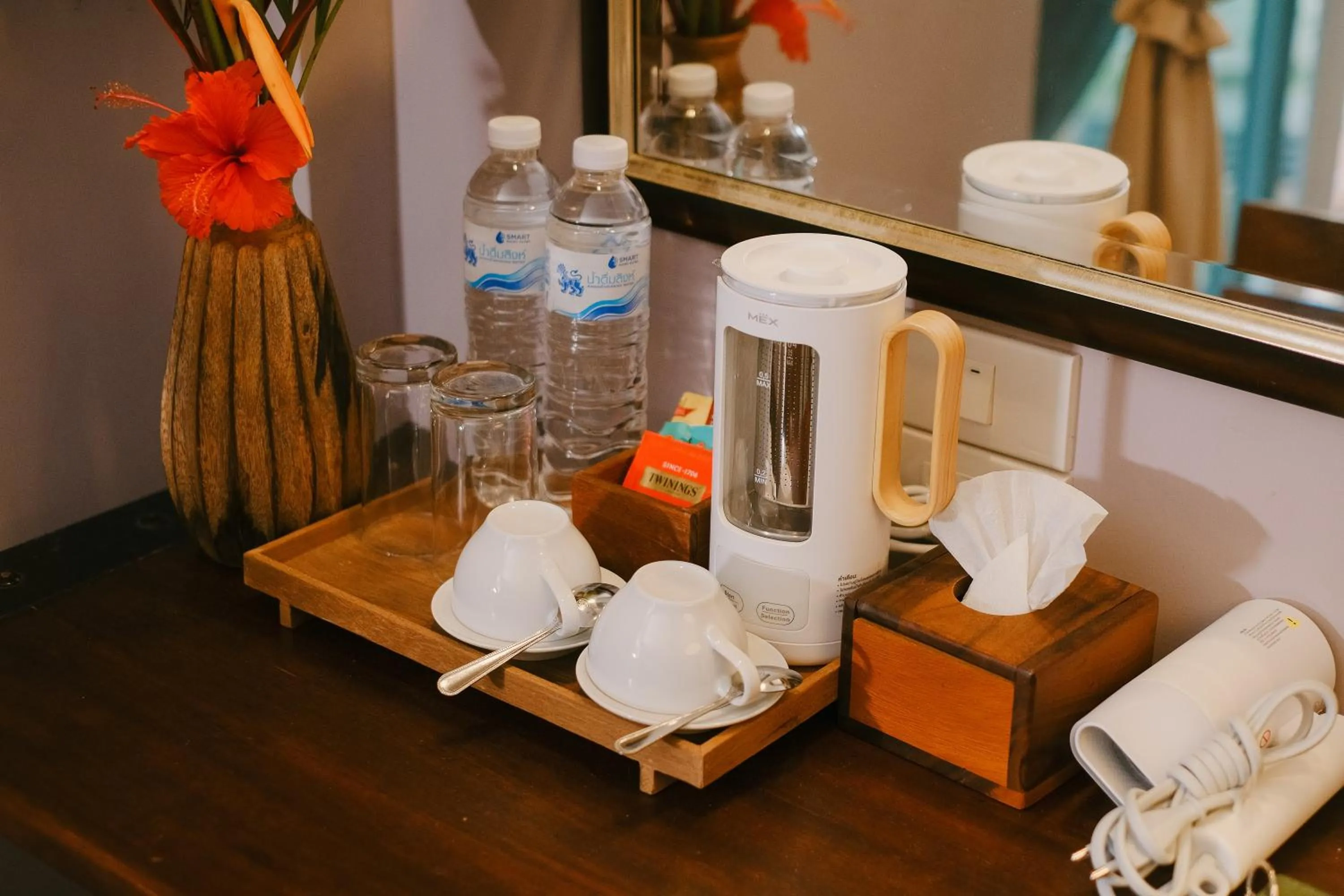 Coffee/tea facilities in JOY Bungalow Resort and Restaurant