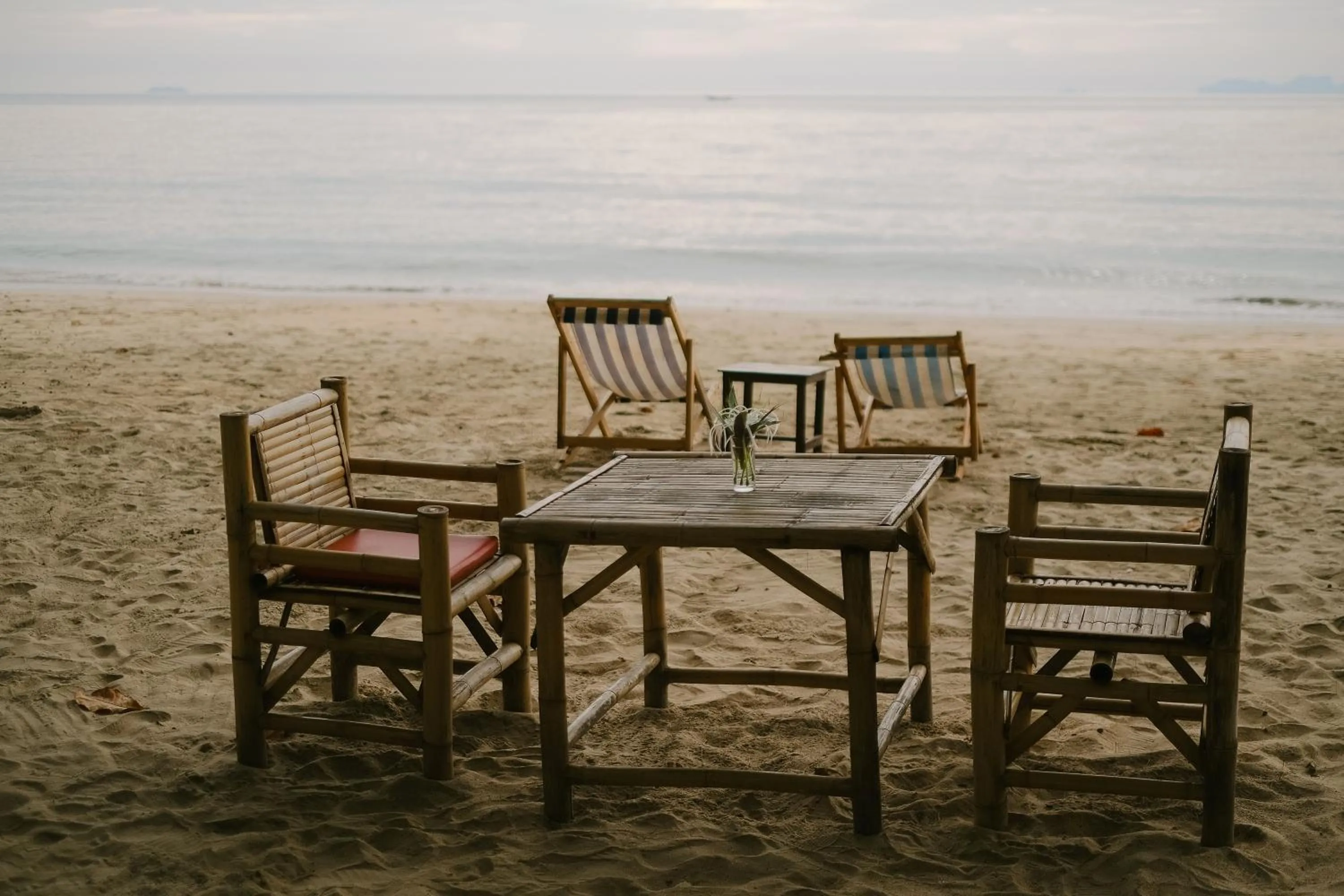 JOY Bungalow Resort and Restaurant