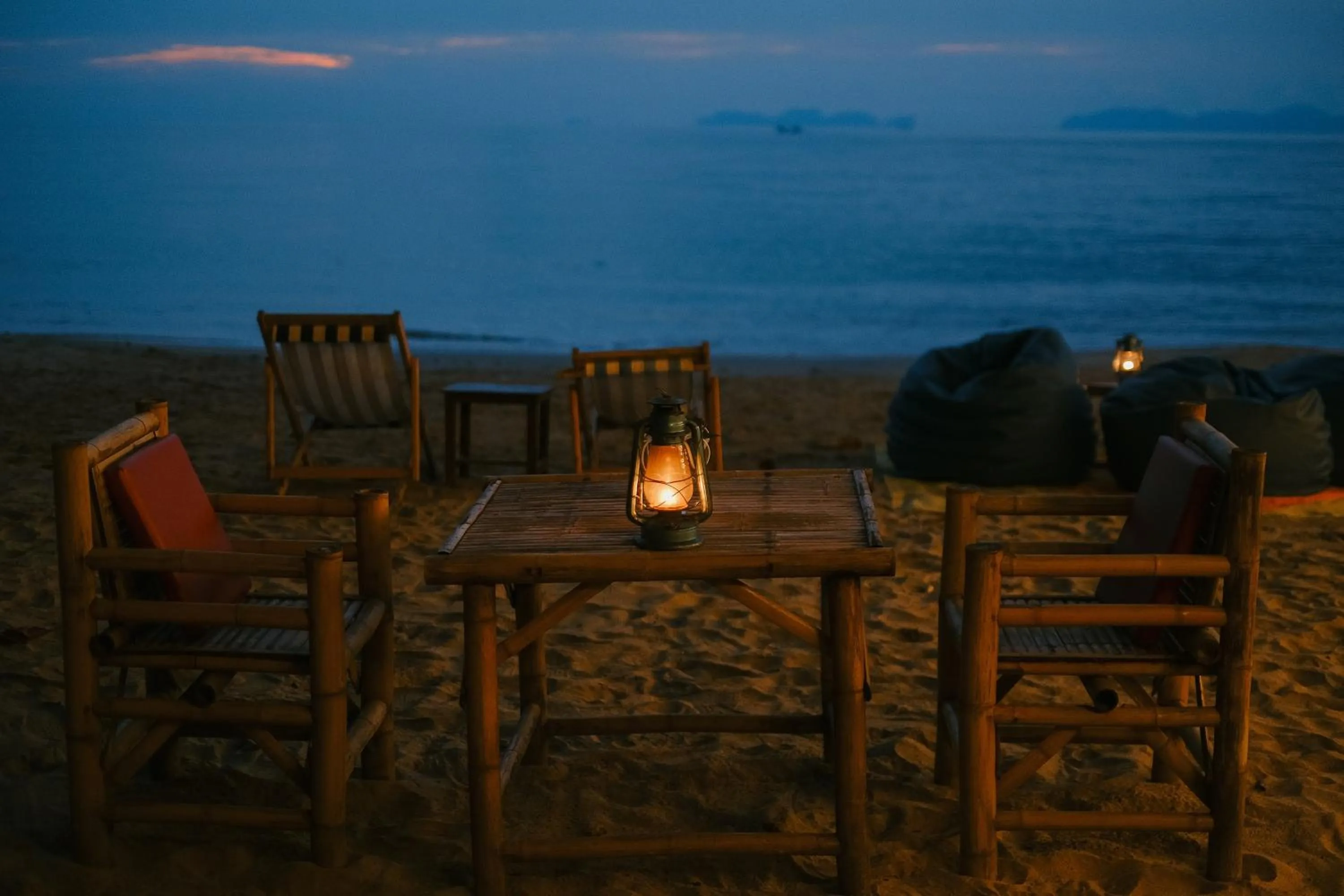 JOY Bungalow Resort and Restaurant