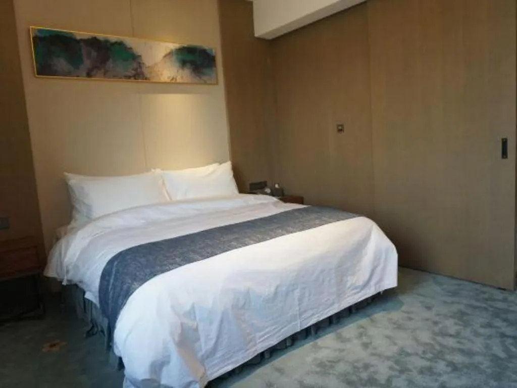 Bed in Beijing Friendship Hotel Jing Bin Building