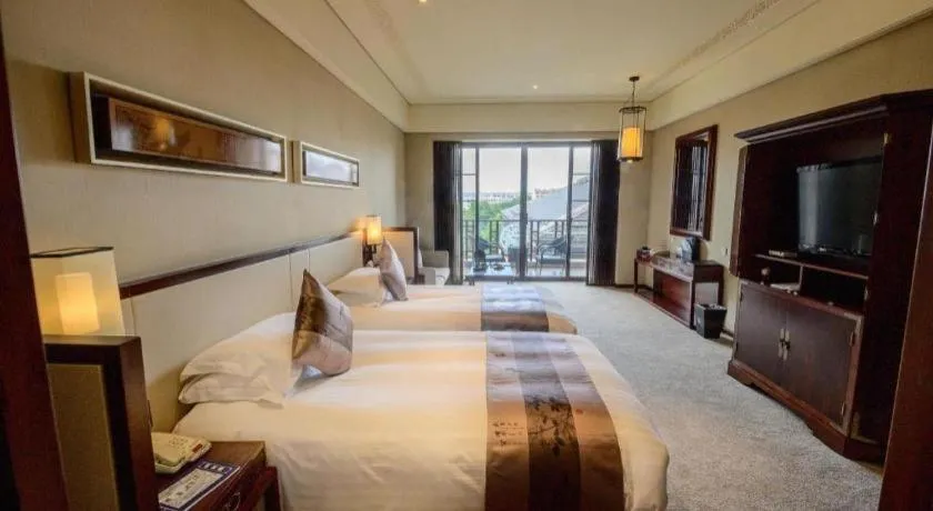 Bed in Tong Que Tai Jinling Hotel Tongling Anhui