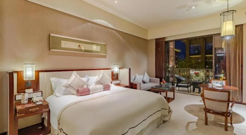 Bed in Tong Que Tai Jinling Hotel Tongling Anhui