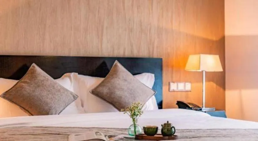 Bed in Xian Hotel New