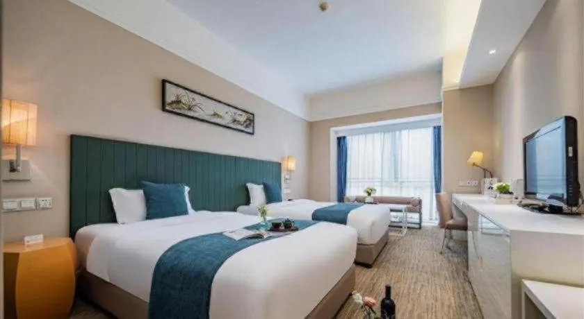 Bed in Xian Hotel New