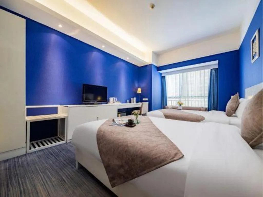 Bed in Xian Hotel New