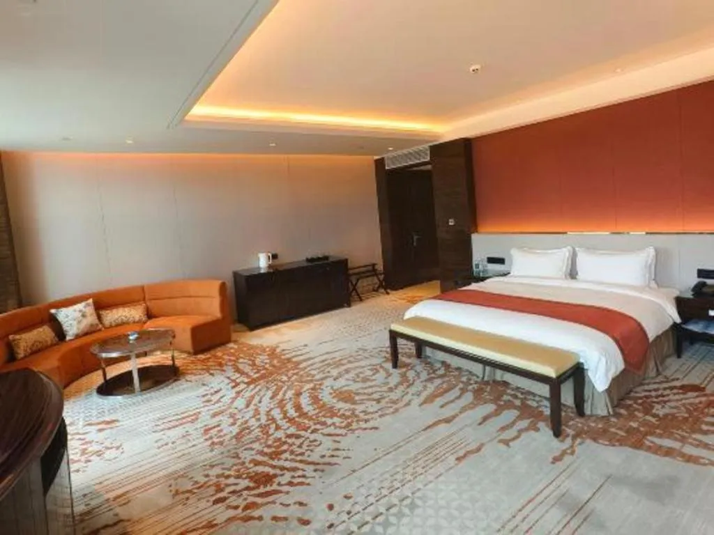 Bed in Nanjing Lakehome Hotels and Resorts