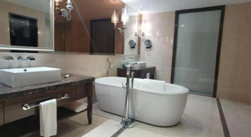 Nanjing Lakehome Hotels and Resorts