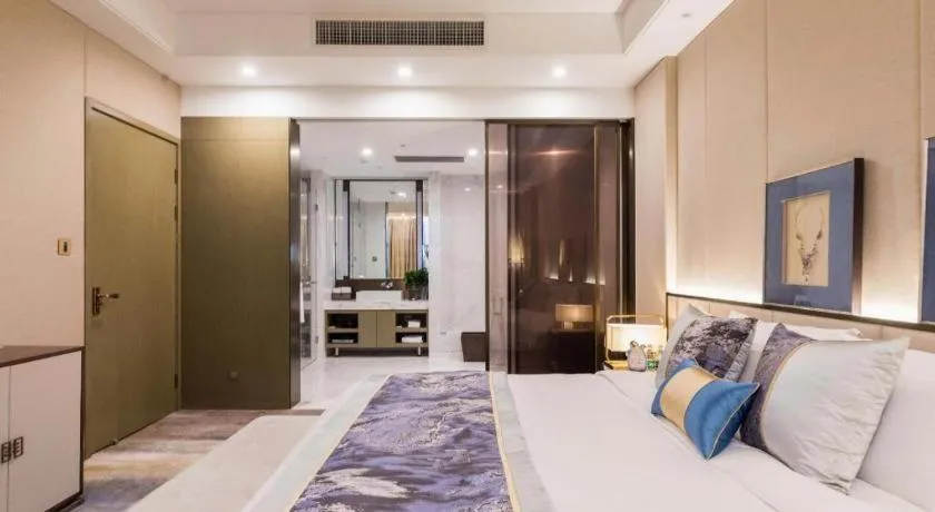 Bed in Nanjing Lakehome Hotels and Resorts