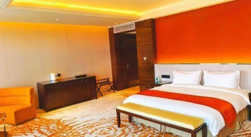 Bed in Nanjing Lakehome Hotels and Resorts