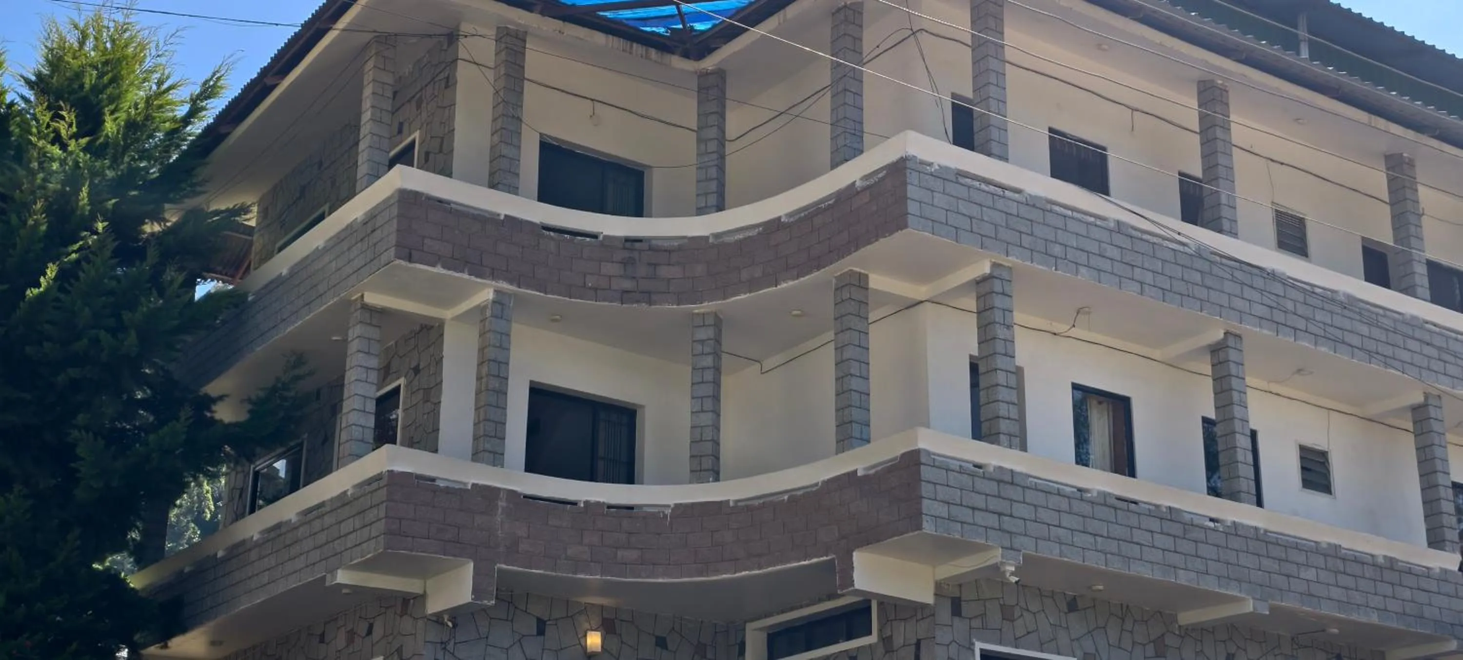 Tree Elanza, Unit of Santhi Ayurvedic Resort