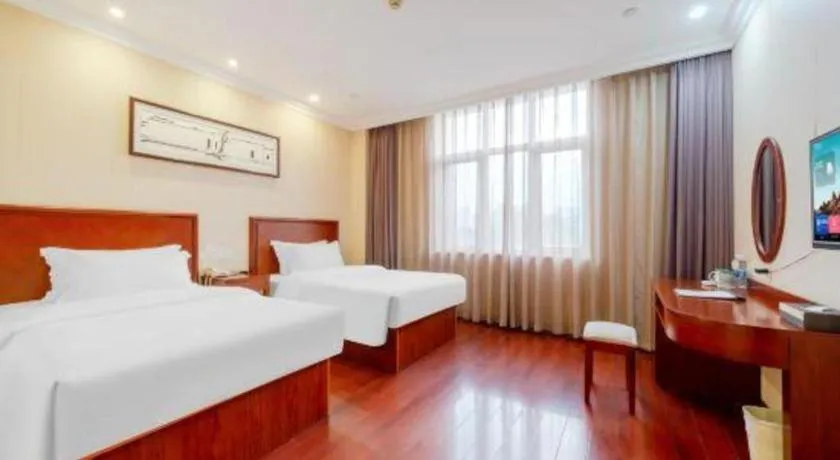 Bed in GreenTree Inn Suzhou Dongxing Road Xinye Square Express Hotel