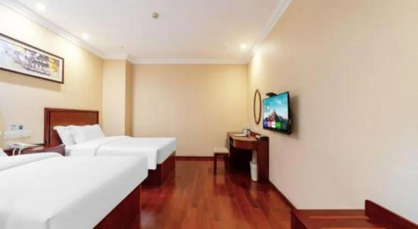 Bed in GreenTree Inn Suzhou Dongxing Road Xinye Square Express Hotel