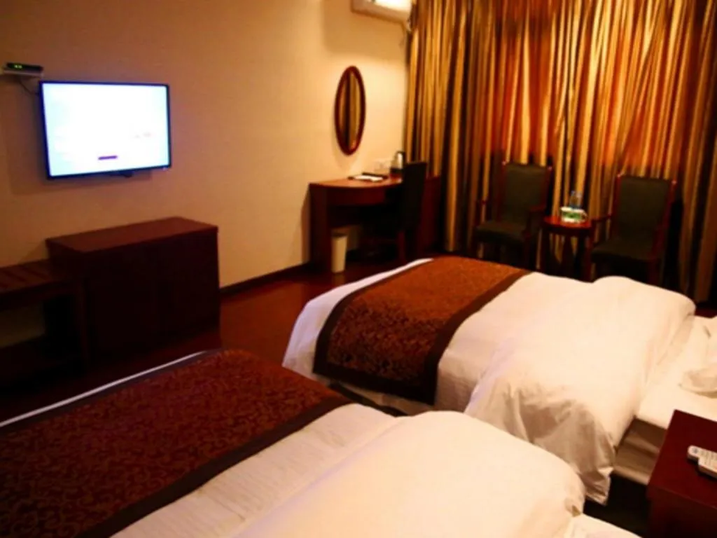 Bed in GreenTree Inn ChaoHu Tianchao Plaza Express Hotel