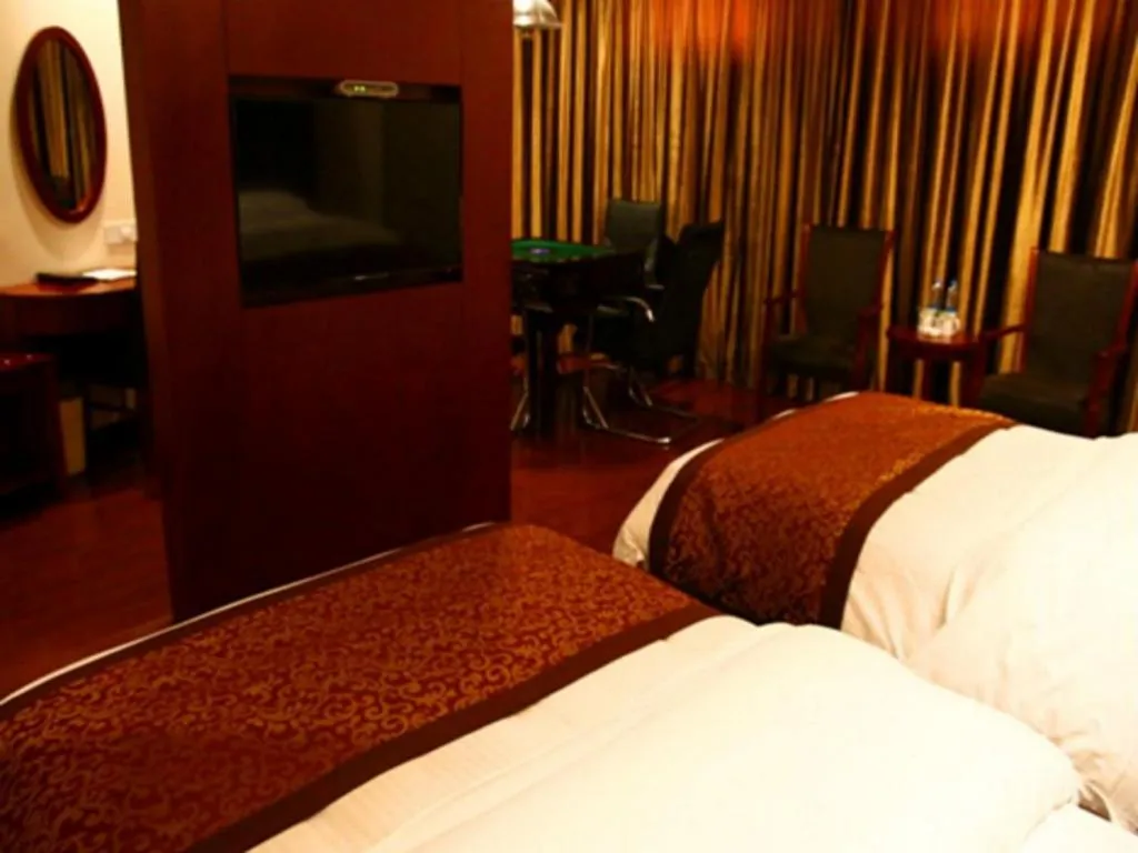 Bed in GreenTree Inn ChaoHu Tianchao Plaza Express Hotel
