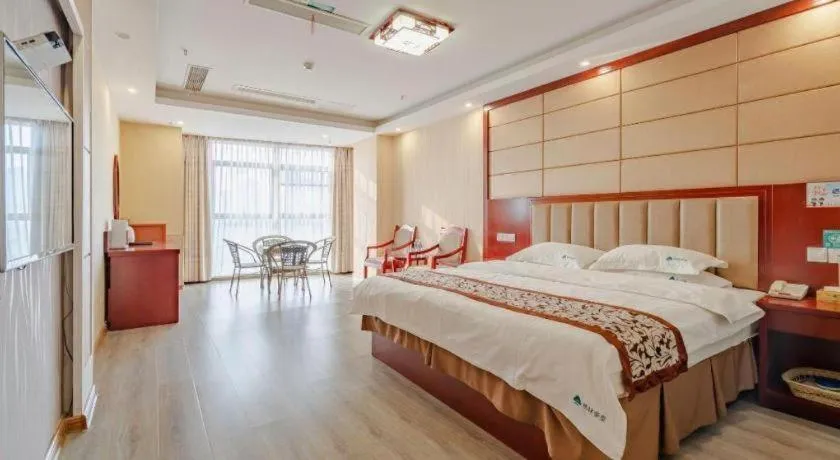 Bed in GreenTree Inn Chuzhou City Quanjiao County High-Speed Italy Trade City Business Hotel