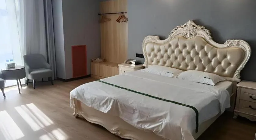 Bed in GreenTree Inn Chuzhou City Quanjiao County High-Speed Italy Trade City Business Hotel
