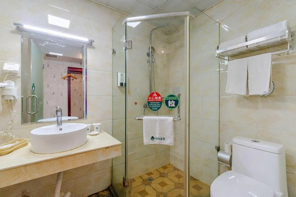 GreenTree Inn Chuzhou City Quanjiao County High-Speed Italy Trade City Business Hotel