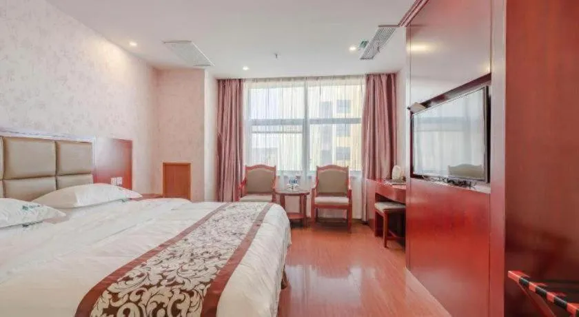 Bed in GreenTree Inn Chuzhou City Quanjiao County High-Speed Italy Trade City Business Hotel