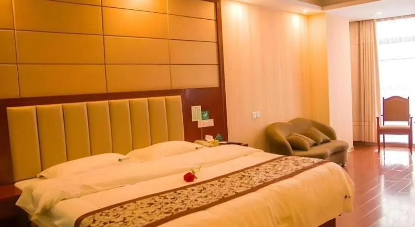 Bed in GreenTree Inn Chuzhou City Quanjiao County High-Speed Italy Trade City Business Hotel