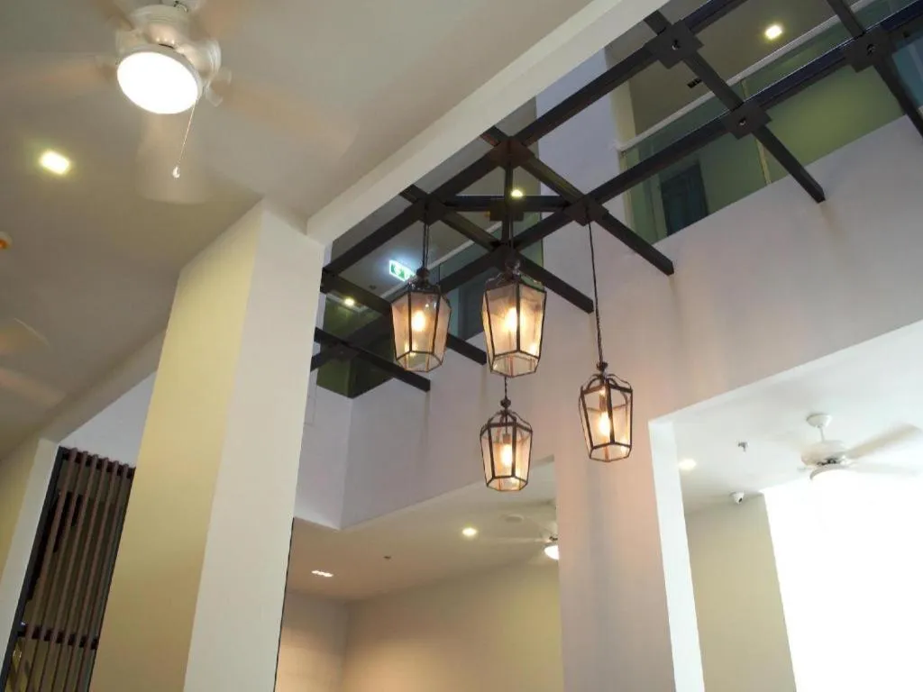 Elegancy Sansabai Hotel