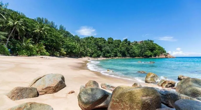 Elegancy Sansabai Hotel