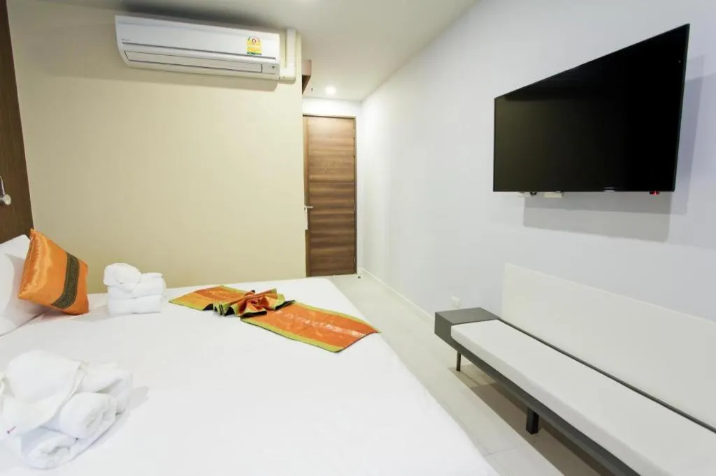 Bed in Elegancy Sansabai Hotel