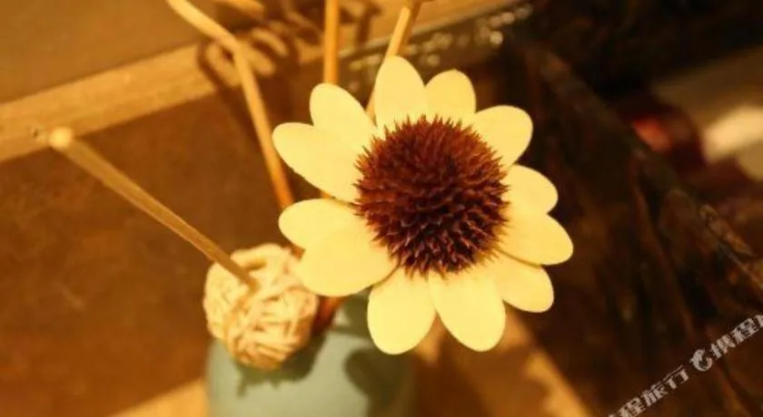 Yitel Guangzhou Pazhou Exhibition Center Chigang Metro Station