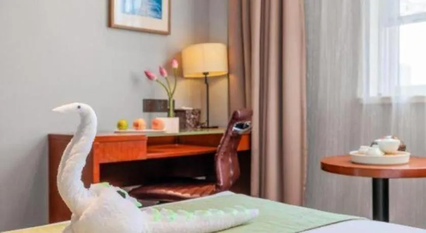 Bed in Yitel Guangzhou Pazhou Exhibition Center Chigang Metro Station