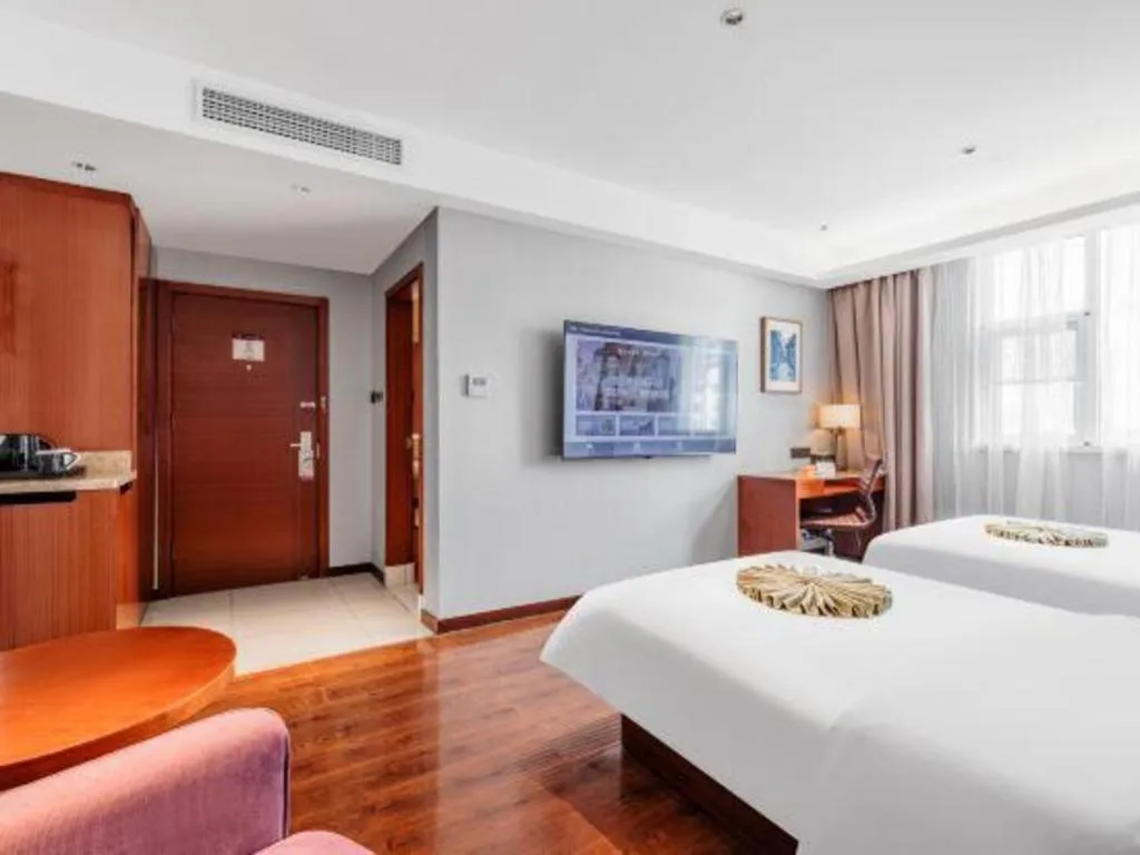 Bed in Yitel Guangzhou Pazhou Exhibition Center Chigang Metro Station