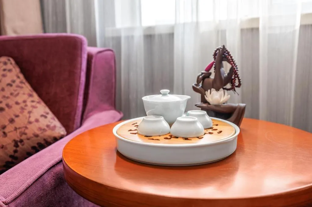 Yitel Guangzhou Pazhou Exhibition Center Chigang Metro Station