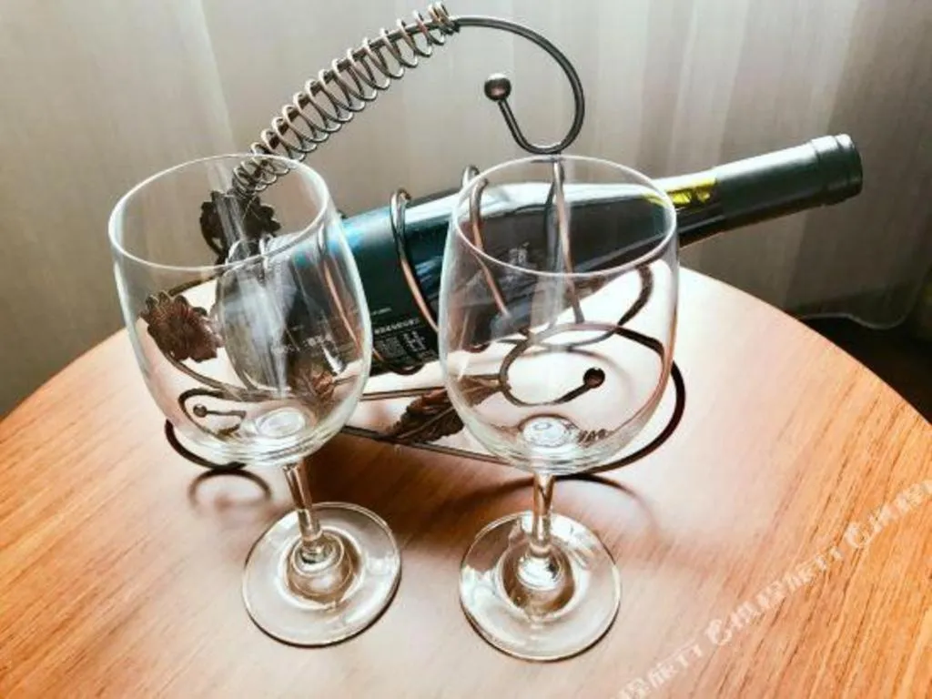 Yitel Guangzhou Pazhou Exhibition Center Chigang Metro Station