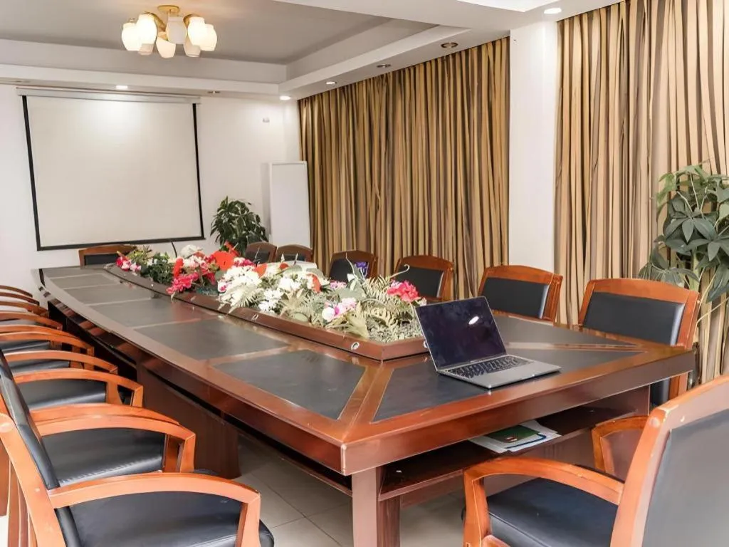 Jian Guo Grand Hotel