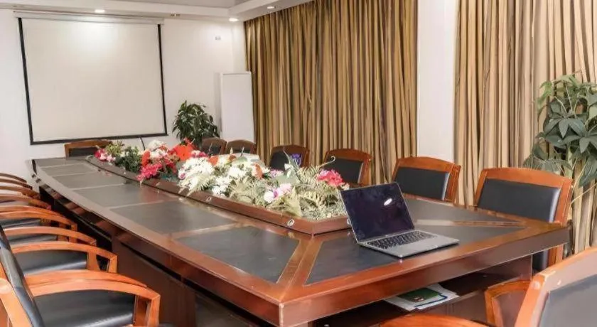 Jian Guo Grand Hotel