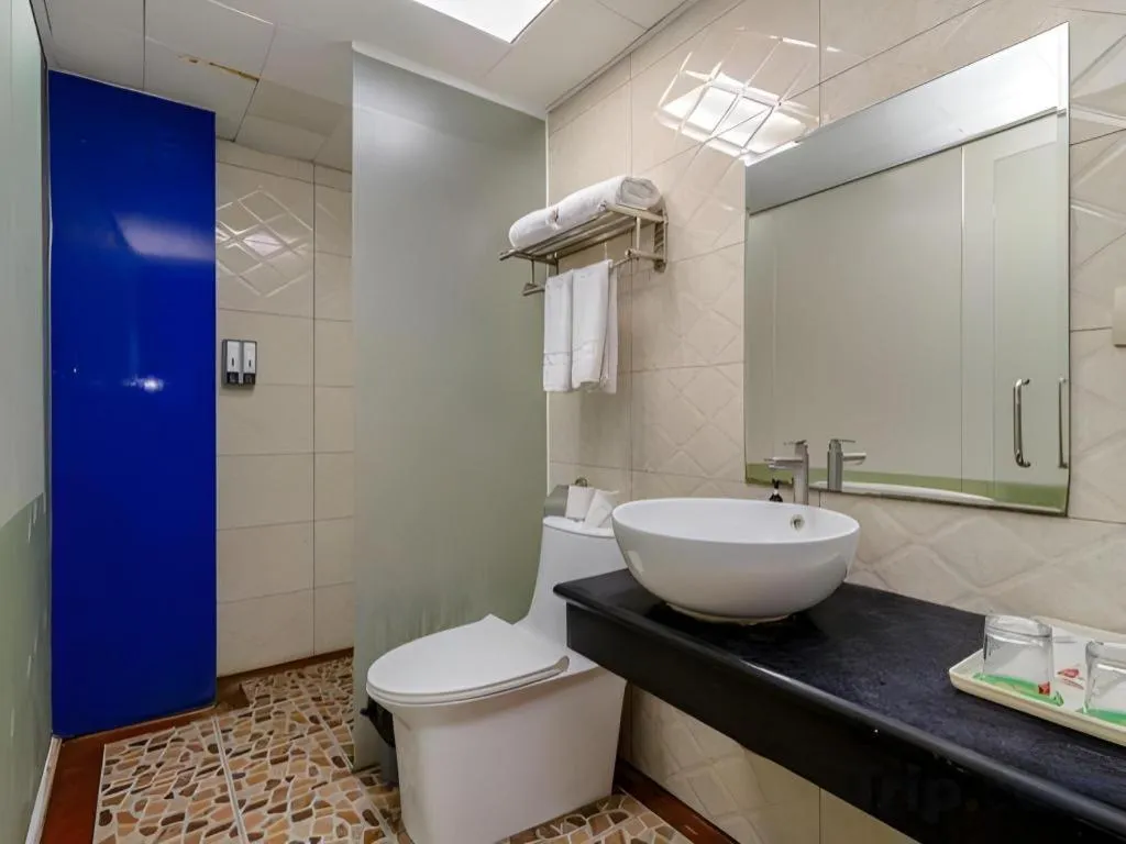 Jian Guo Grand Hotel