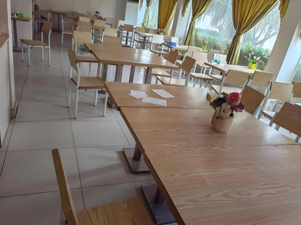 Jian Guo Grand Hotel