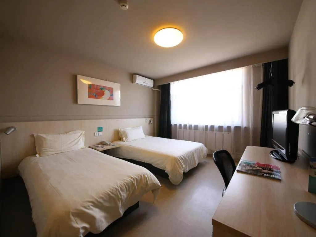 Bed in Jinjiang Inn Tonghua Shengli Road Branch