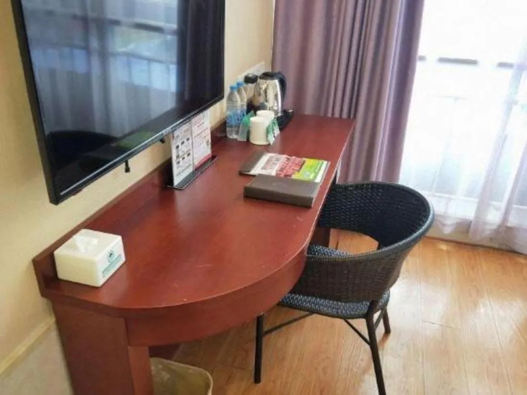 GreenTree Inn Shanghai Sheshan national tourist resort Express Hotel