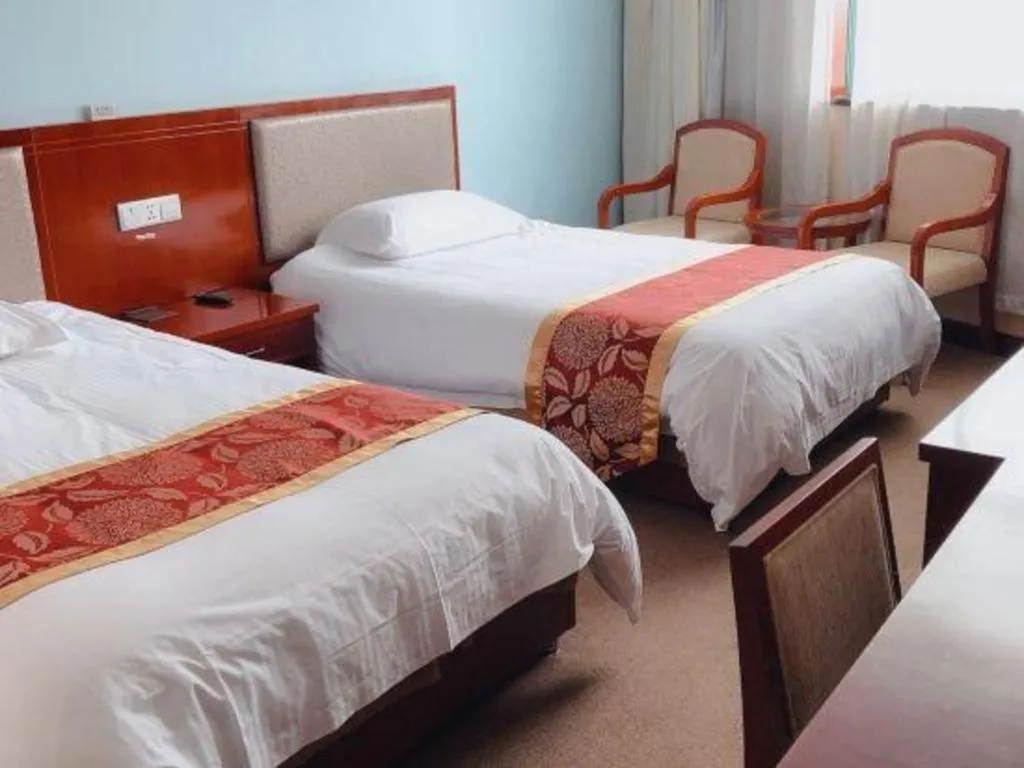 Bed in GreenTree Inn Shanghai Sheshan national tourist resort Express Hotel