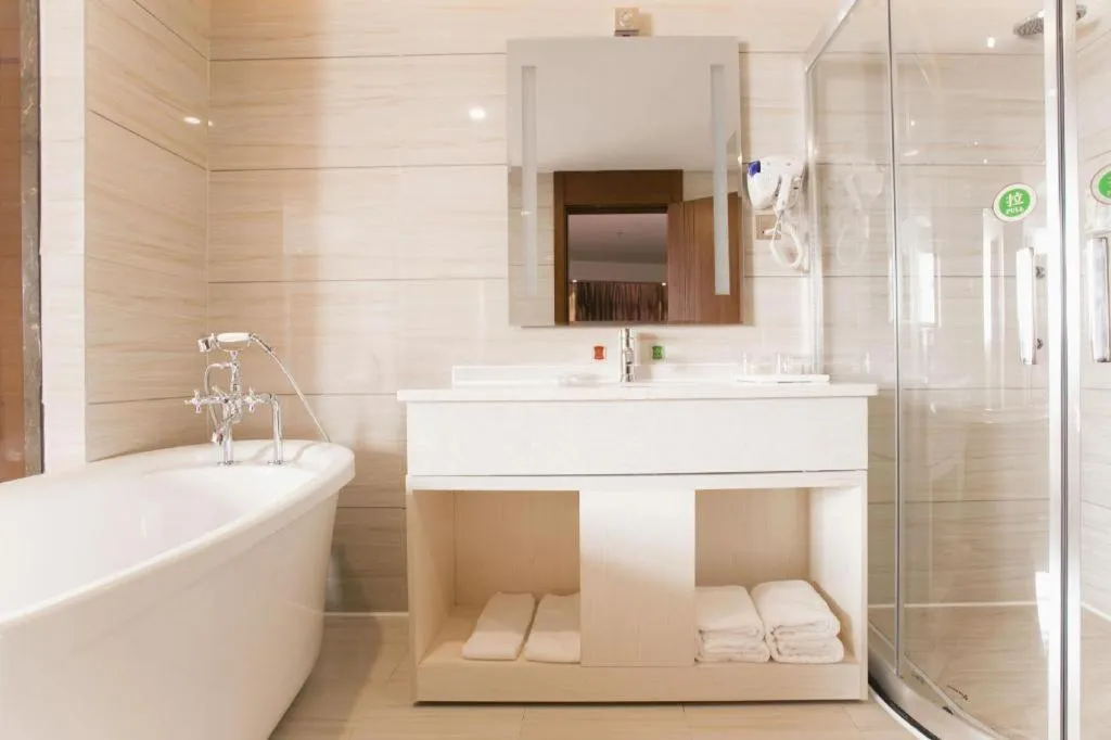 Vienna Classic Hotel Guilin Quanzhou Central Square