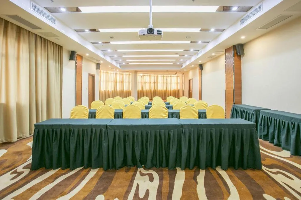 Vienna Classic Hotel Guilin Quanzhou Central Square