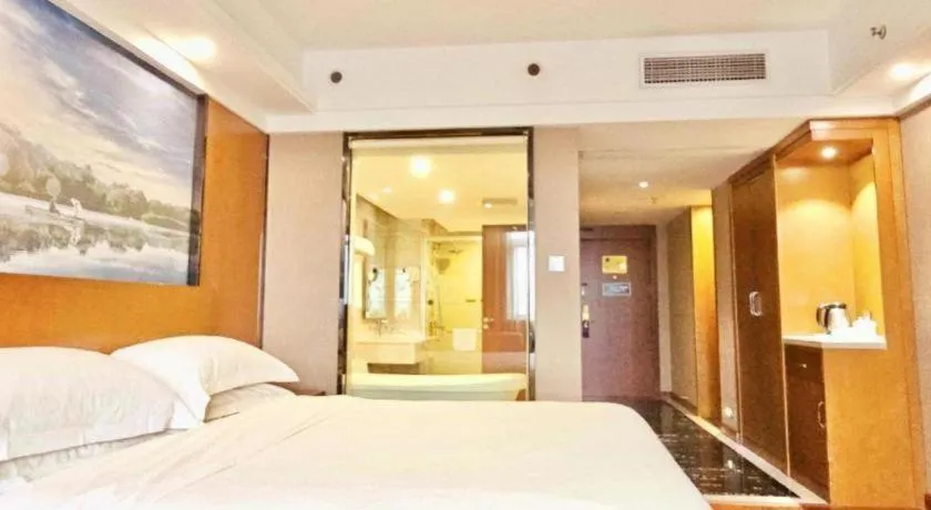 Bed in Vienna Classic Hotel Guilin Quanzhou Central Square