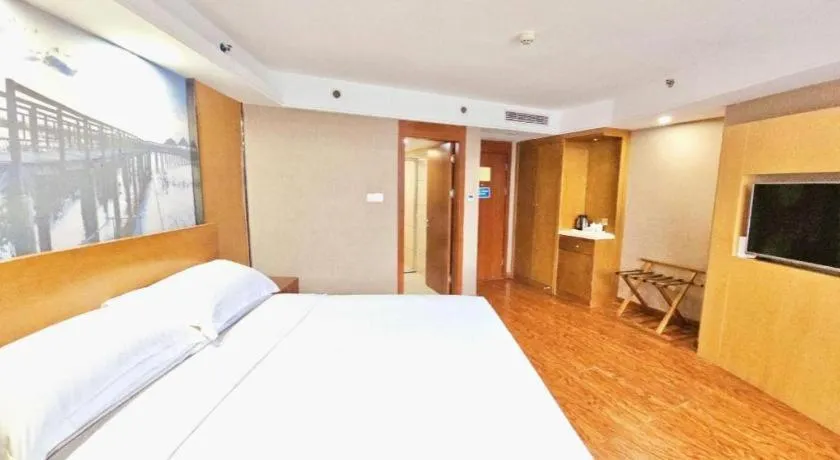 Bed in Vienna Classic Hotel Guilin Quanzhou Central Square