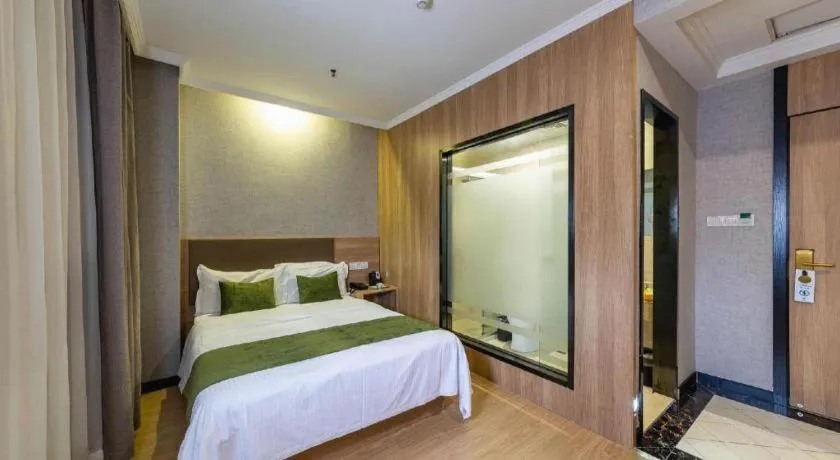 Bed in GreenTree Inn Jiangsu Suzhou Kunshan Beimen Road Express Hotel