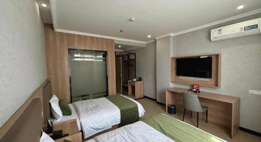 Bed in GreenTree Inn Jiangsu Suzhou Kunshan Beimen Road Express Hotel